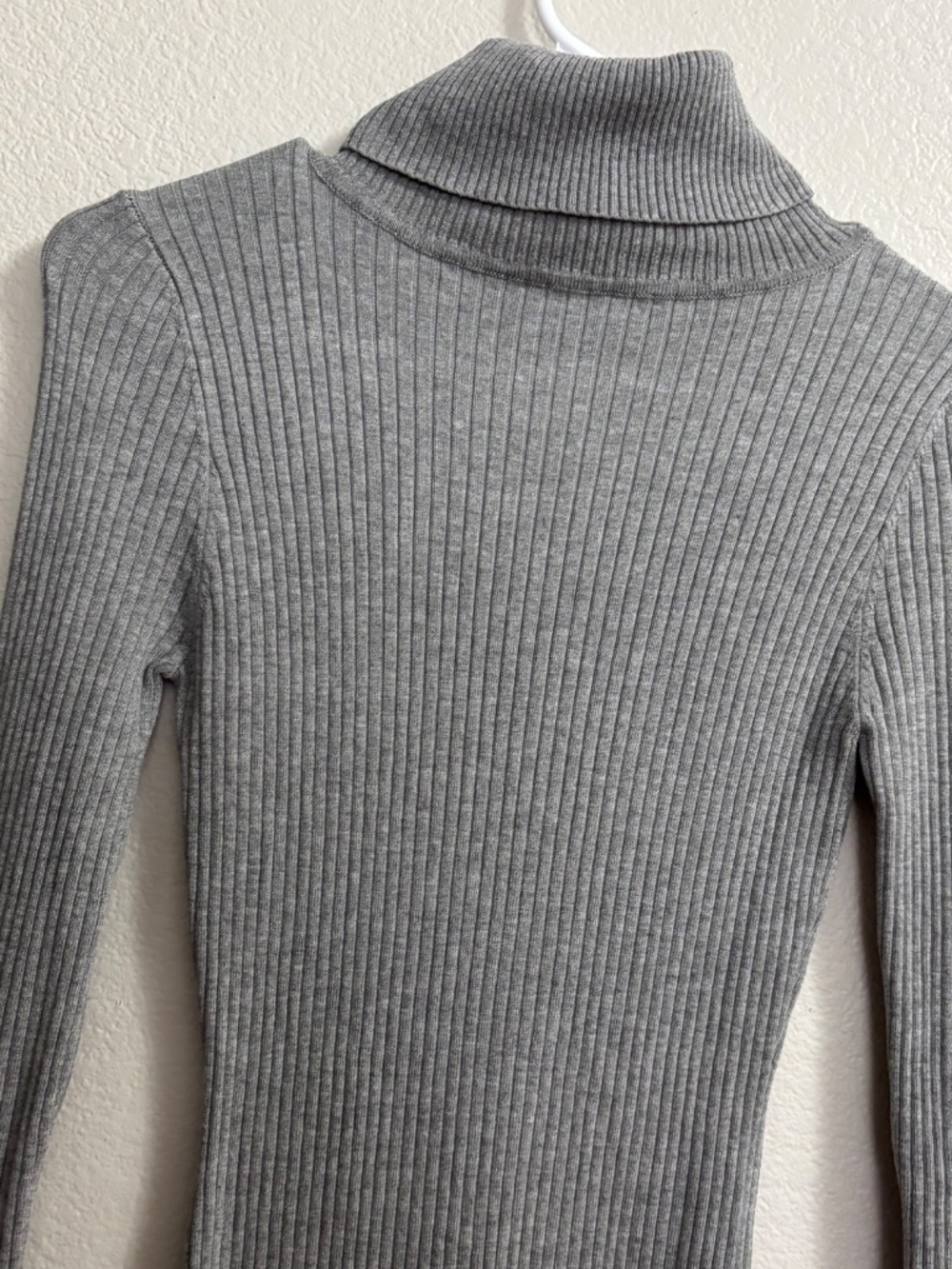 Hera Collection Ribbed Dress - Picture 3 of 4